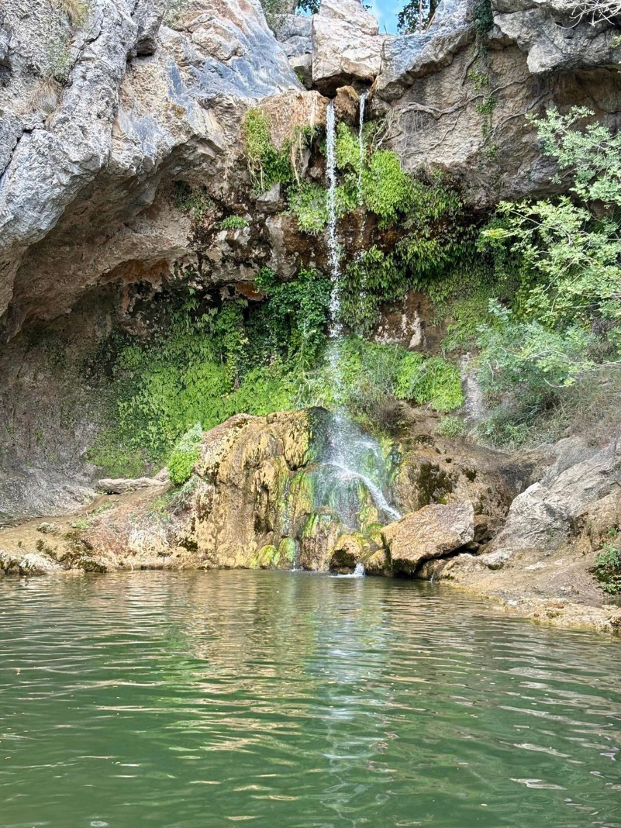 cascata a Evia/Eubea, Grecia